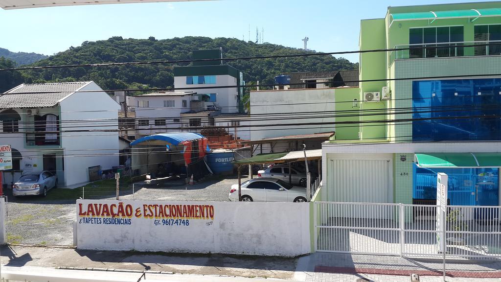 Appartement Quitinete Balneario à Balneário Camboriú Extérieur photo